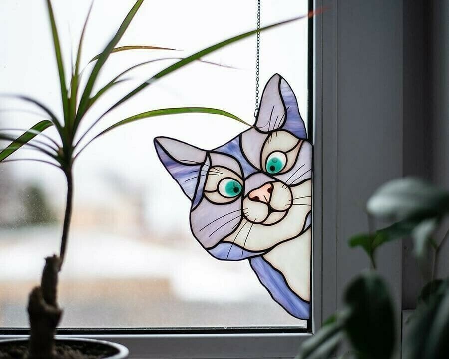 Glosrity Peeking Cat